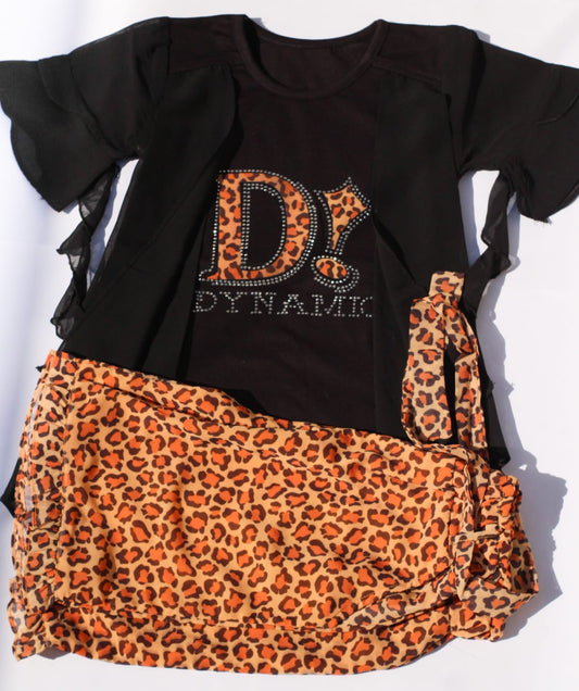 Dynamic Leopard Chic Suit
